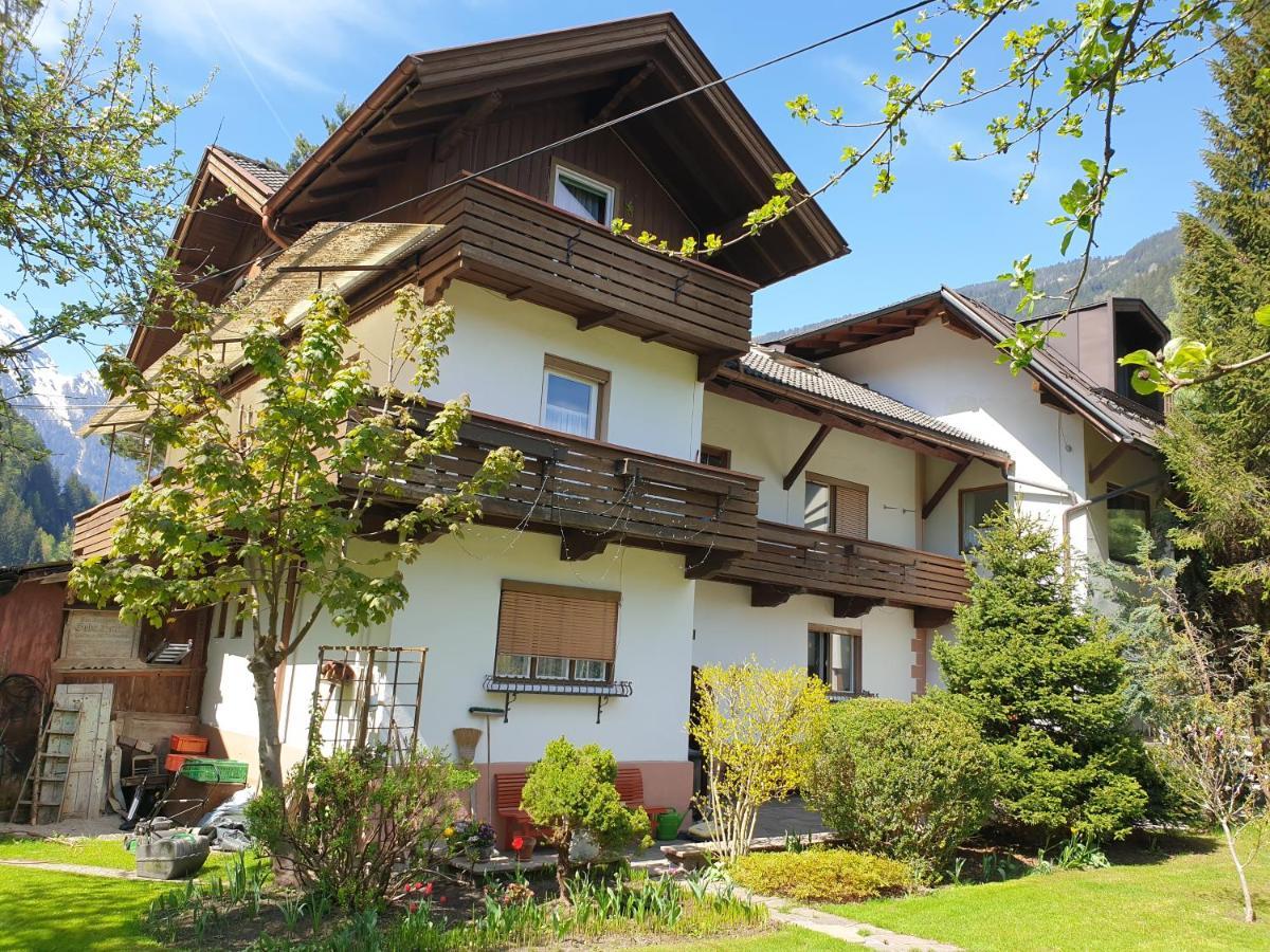 Gaestehaus Zum Gachtna Mayrhofen Kültér fotó